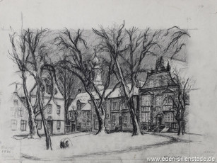 Jever, Stadt, Am Kirchplatz, Blick auf das Rathaus, 1954, 40x29,5 cm, Kohlezeichnung, Nachlass Arthur Eden (WV-Nr. 225)